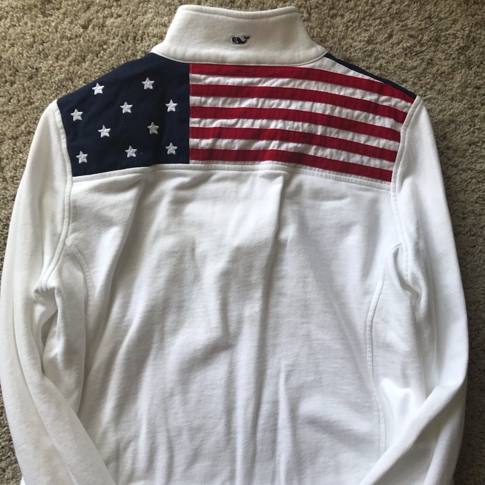 Vineyard vines American Flag Half-zip- Size Large